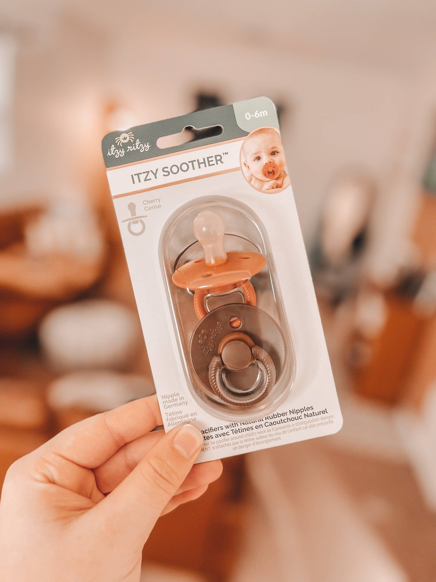 Itzy Soother™ Natural Rubber Paci Sets