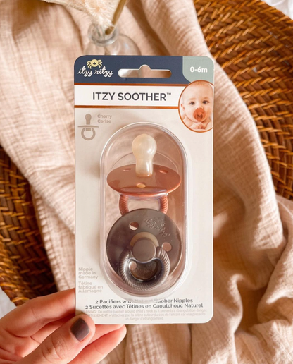 Itzy Soother™ Natural Rubber Paci Sets